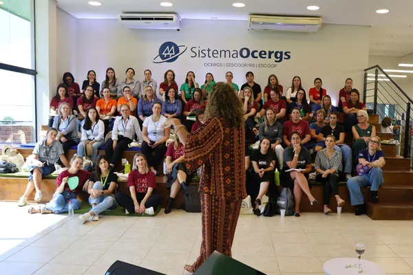 Comitê Elas pelo Coop RS celebra um ano com palestra sobre inclusão e diversidade 