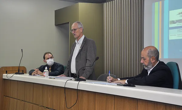 Sistema Ocergs realiza treinamento sobre coops habitacionais para servidores do Demhab