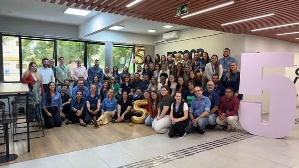 Escoop conquista nota máxima no MEC