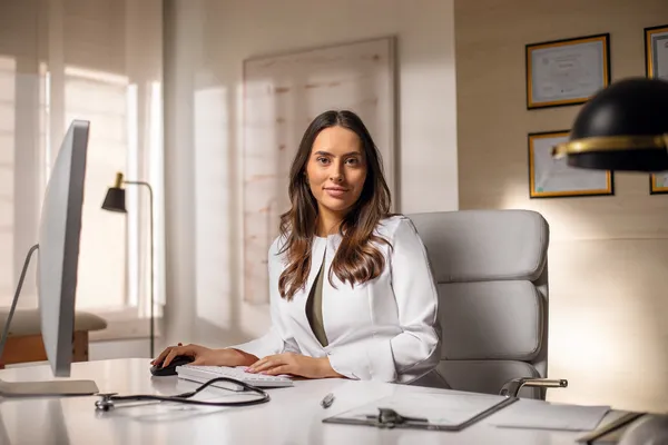 Cuidado, prosperidade e cooperativismo guiam conceito da Unicred 