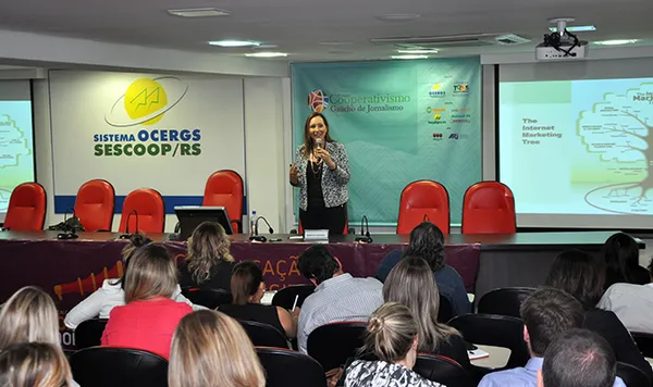 Encontro de Comunicadores do Sescoop/RS debate Comunicação na Era Digital