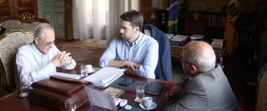 Governo do RS debate projeto de recuperação da Cosulati com a Ocergs