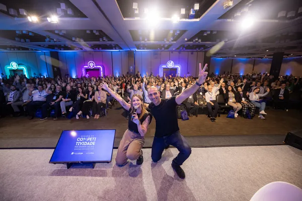 Criatividade do futuro e a superação de tempos difíceis marcam o primeiro dia da Semana de Competitividade