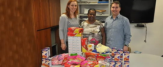 Sistema Ocergs-Sescoop/RS doa 35kg de doces à entidade beneficente