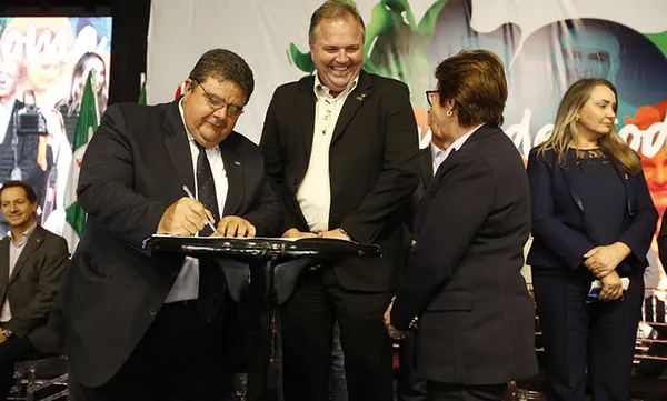 Sistema OCB assina cooperação para o Brasil Mais Cooperativo