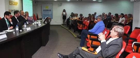 AGE da Ocergs aprova a não obrigatoriedade da contribuição sindical para o exercício 2019