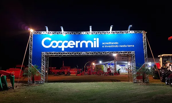 Cotrirosa e Coopermil encerram Fenasoja com mais de R$ 18 milhões comercializados