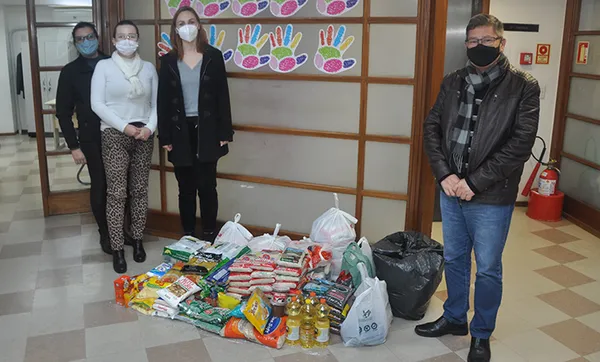 Sistema Ocergs entrega mais de 150kg de alimentos à entidade de Porto Alegre