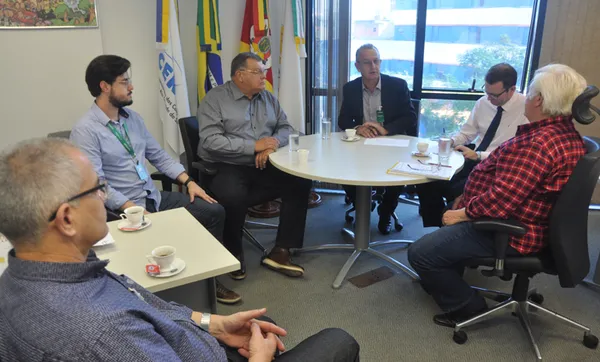 Sindicato recebe Diretoria da CAAL