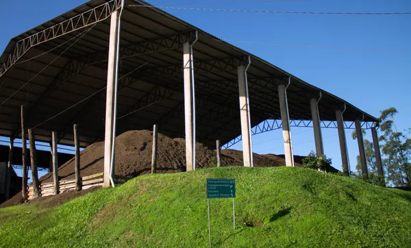 Ecocitrus é referência no sistema de produção agroecológico e cooperativo