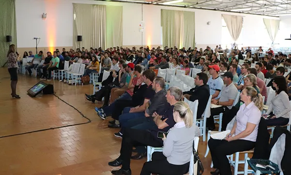 Cooperativa Santa Clara promove Encontro on-line de Jovens