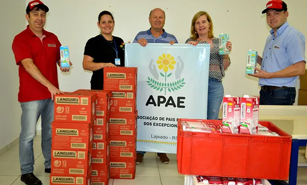 Languiru e Clube Lajeadense beneficiam entidade em Lajeado
