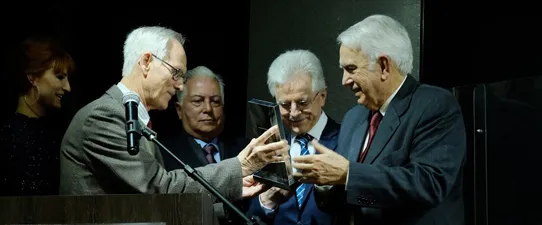 Unicred comemora 30 anos de história