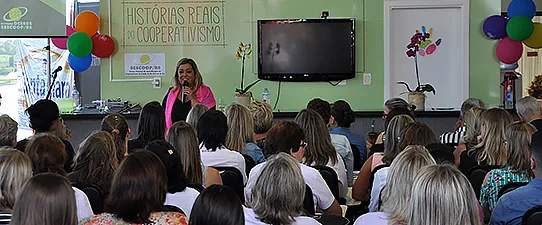 Cooperativismo feminino exaltado na Expodireto