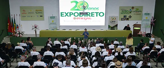 Oportunidades e sucessão familiar são discutidas em Fórum do Jovem Cooperativista