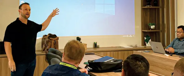 Ceriluz sedia encontros de padronização envolvendo técnicos de cooperativas filiadas à Fecoergs.