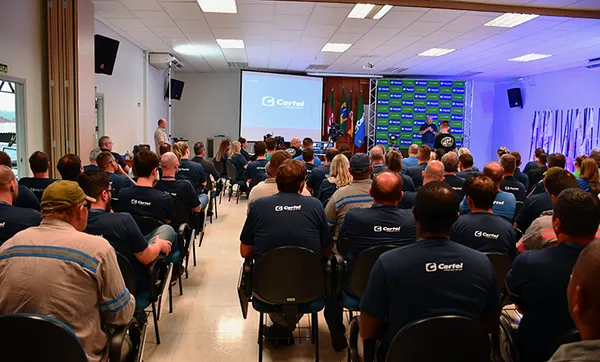 Parlamentares da Frencoop reforçam compromisso com o cooperativismo