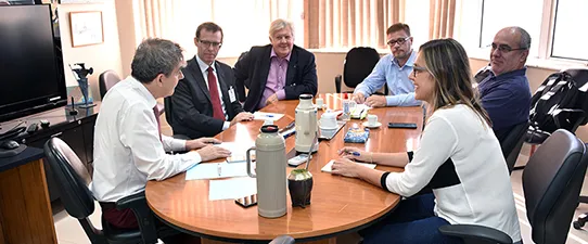 Fecosul e Ocergs realizam negociações coletivas