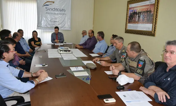 Internet da Creral no videomonitoramento de Erechim