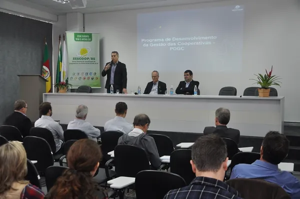 Workshop debate normas contábeis e tributárias do ramo Transporte