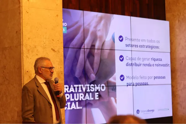 Sistema Ocergs celebra avanços do cooperativismo na ALRS 