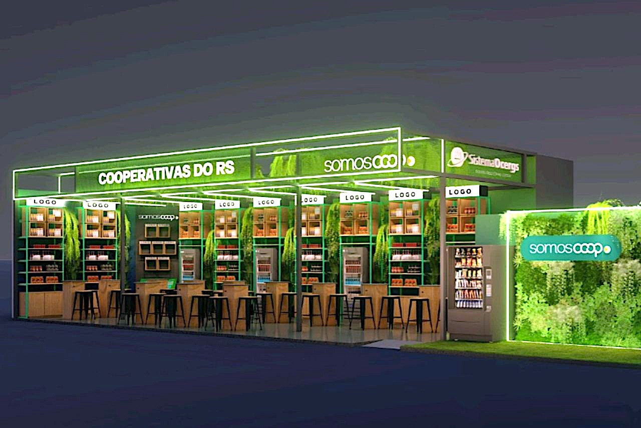 Estande iluminado do Sistema Ocergs na Expoagas destaca produtos de cooperativas do RS com design moderno e identidade visual do movimento SomosCoop.