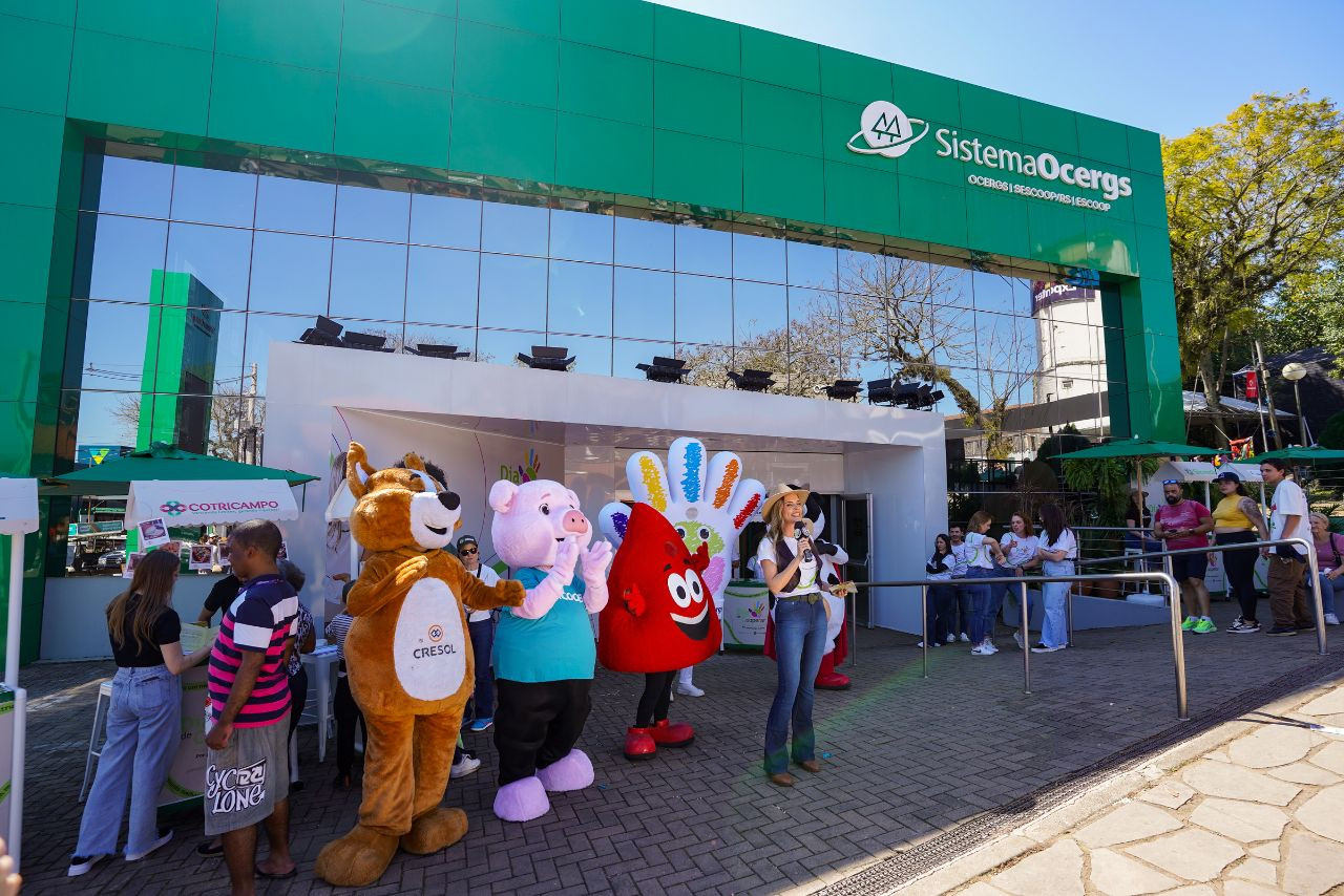 Expointer: Dia C movimenta a Casa do Cooperativismo e atrai cerca de 1 mil pessoas no primeiro dia de feira