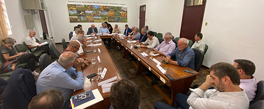 Presidente do Sistema Ocergs leva demandas do setor a representante do Ministério da Agricultura