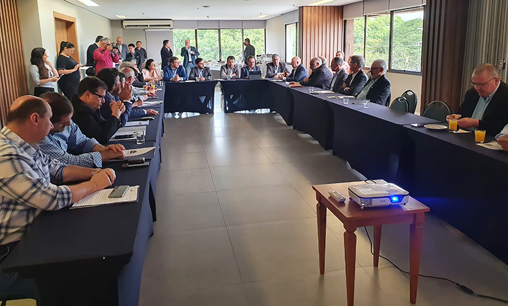 Presidente do Sistema Ocergs participa de reunião com o governador do RS em exercício para tratar dos desafios do setor de Proteína Animal