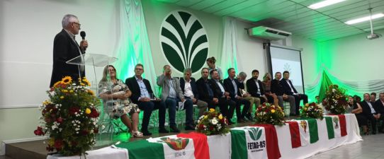 Presidente do Sistema Ocergs participa da posse da nova diretoria da Fetag RS