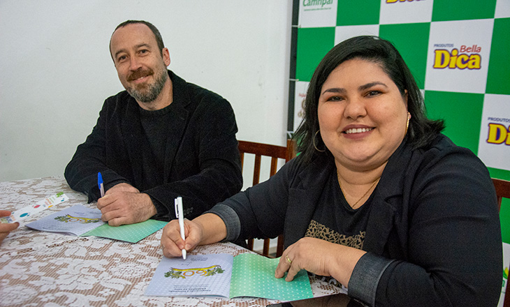 Livro infantil com história da Camnpal é lançado