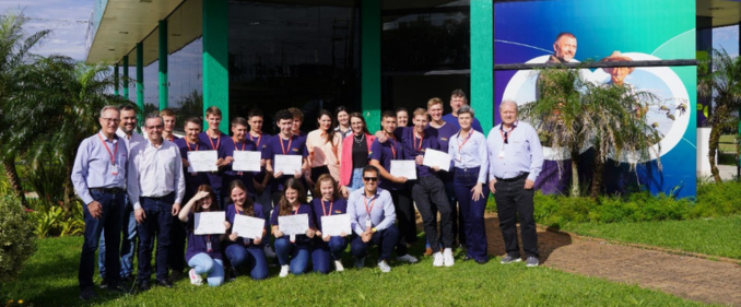 Cotrijal forma segunda turma de jovens aprendizes no campo