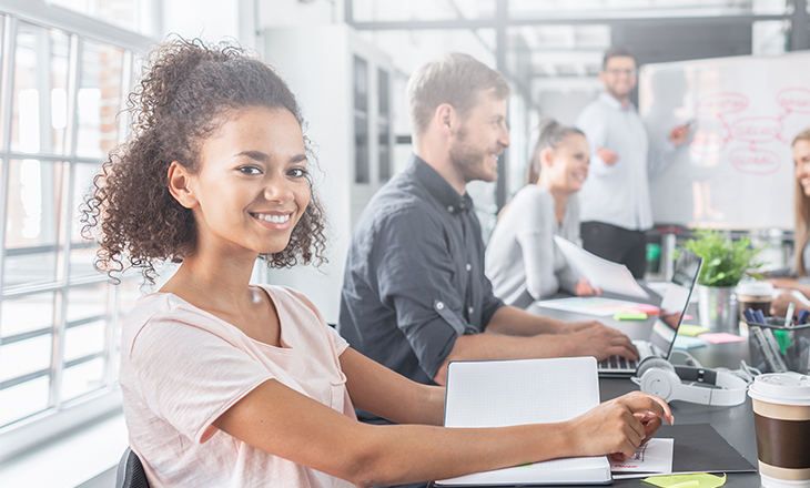 Jovens relatam acesso a oportunidades após "aprenderem a pescar"