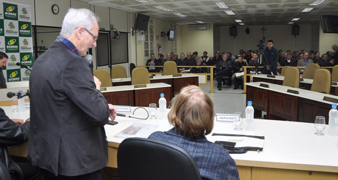 Seminário das Frencoops em Santa Rosa reuniu 43 vereadores da região noroeste do RS