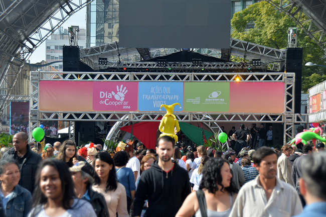 Celebração do Dia de Cooperar em Porto Alegre será realizada no Largo Glênio Peres