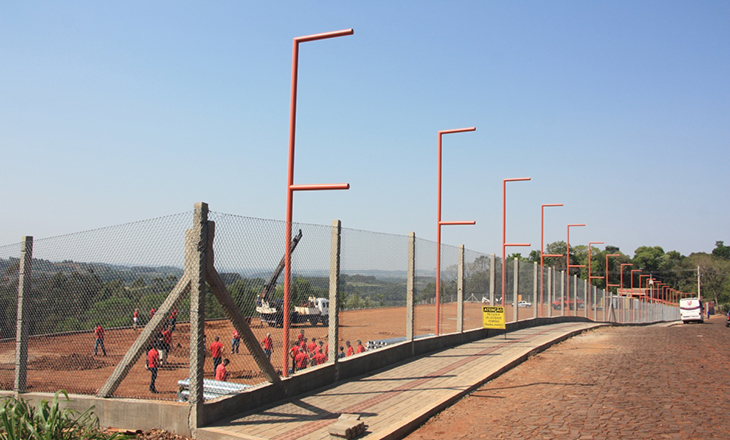 Creluz lança construção de complexo solar em Ametista do Sul