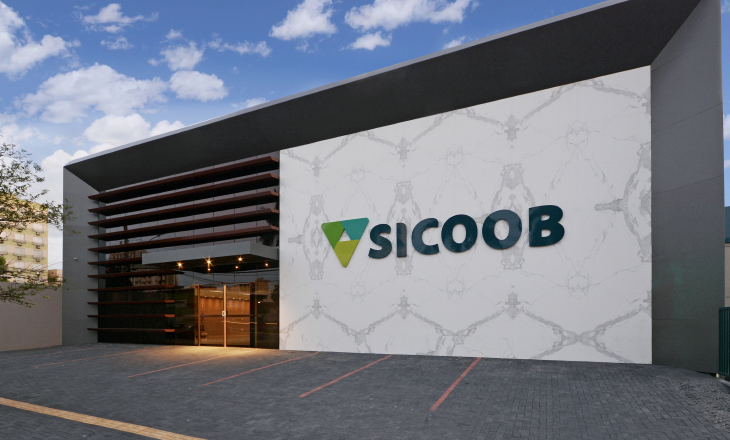 Sicoob é a primeira instituição financeira cooperativa integrada ao gov.br