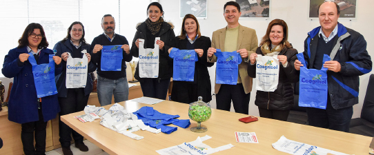 Coagrisol adota uso de sacolas oxibiodegradáveis em sua rede de varejo