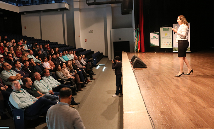 Cotrisoja realiza encontro de jovens