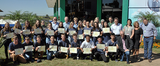 Cotrijal promove formatura de aprendizes cooperativos