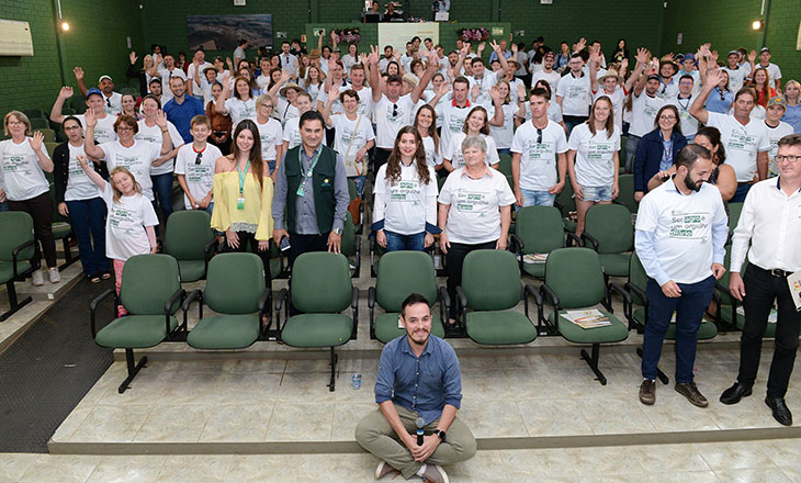 Oportunidades e sucessão familiar são discutidas em Fórum do Jovem Cooperativista