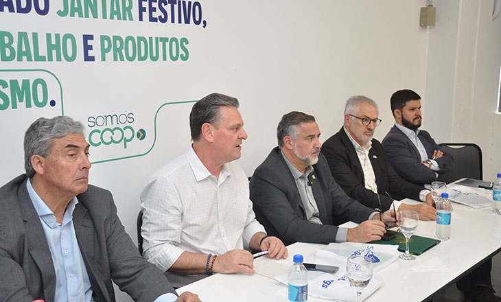 Cooperativas gaúchas apresentam pleitos para o Ministro da Agricultura na Expointer