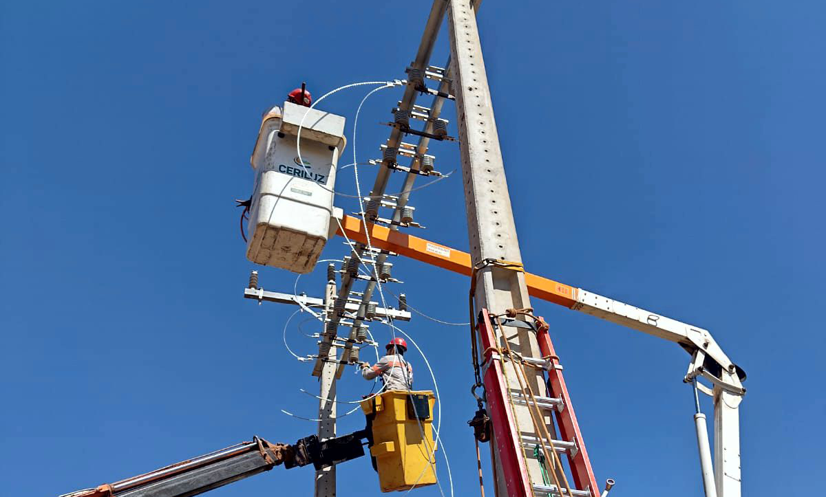 Obras de expansão e melhorias são constantes em redes para garantir qualidade de energia