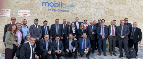 Coops brasileiras visitam Israel para conhecer soluções de mobilidade