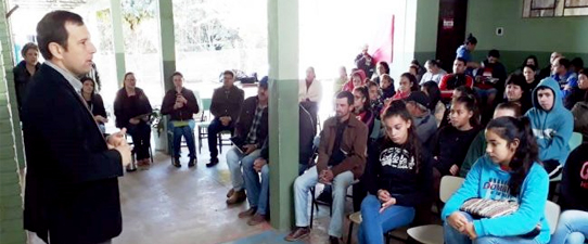 Escola de Vale Verde recebe o programa Aprendiz Cooperativo do Campo