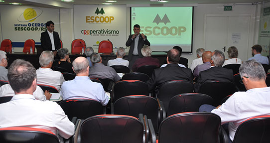 Sistema OCB realiza apresentação sobre Estrutura de Governança Corporativa do Sescoop