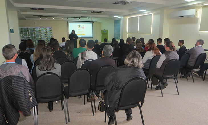 Unimed Litoral Sul debate sobre o Setembro Amarelo