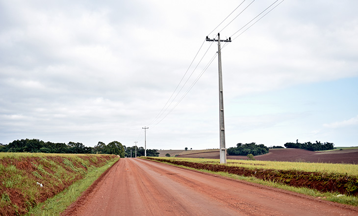 Coprel contará com 100% de postes de concreto no sistema elétrico em até 3 anos