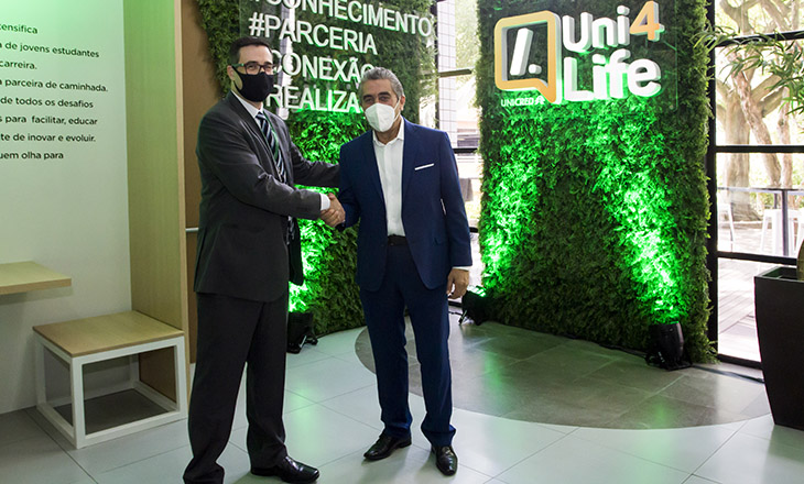 PUCRS e Unicred Porto Alegre fazem entrega do espaço Bem-Estar Uni4Life à comunidade acadêmica