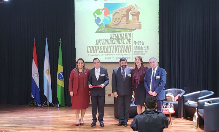 Cooperconcórdia participa do Seminário Internacional de Cooperativismo